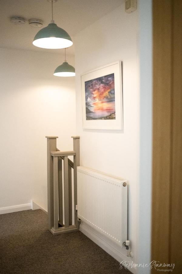 The Lookout, Modern Home From Home, Sleeps 5, With Private Parking & Outside Terrace St Ives  Exterior photo